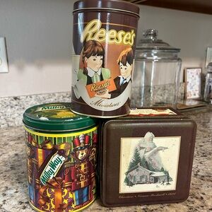 Vintage Reese's and Milky Way snickers Decorative Tin Set